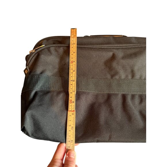 Samsonite Black Travel Carry-On Bag With Multiple Zippered Compartments & Handle - Picture 15 of 16